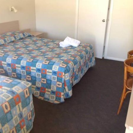 Gundagai Gabriel Motor Inn Номер фото